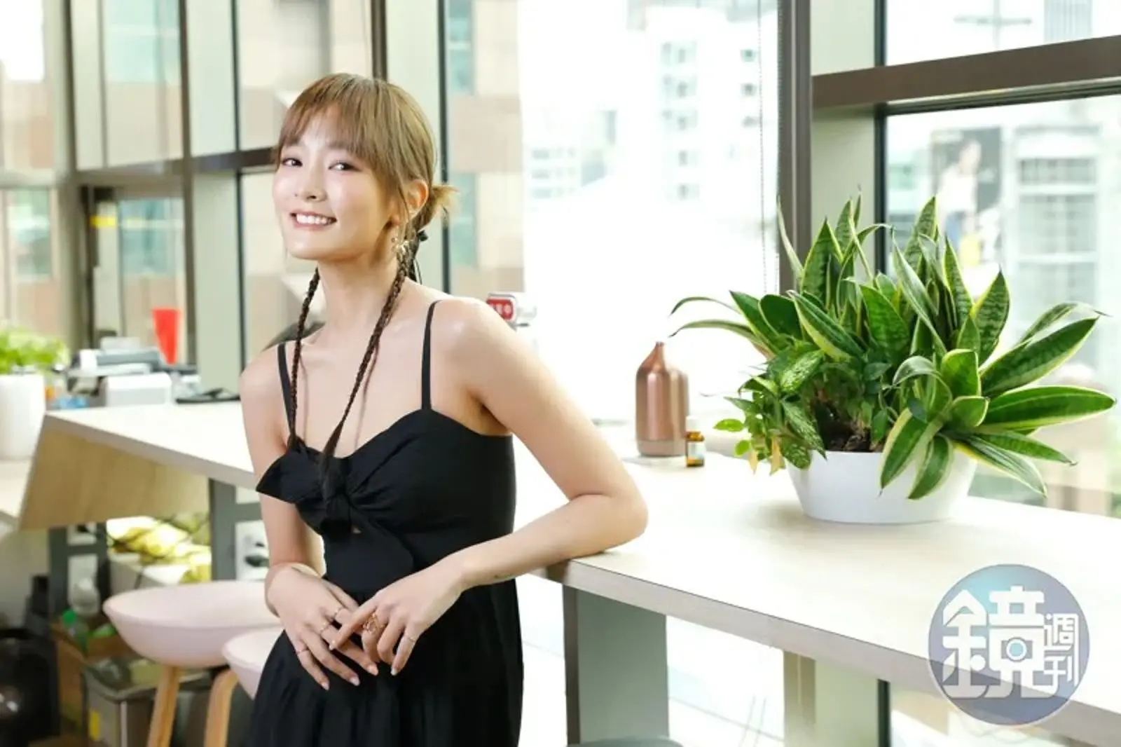 “怎么哪儿都有她?”从被嘲资源咖到金马奖影后,揭秘新生代女星的逆袭上位史 “怎么哪儿都有她?”从被嘲资源咖到金马奖影后,揭秘新生代女星的逆袭上位史