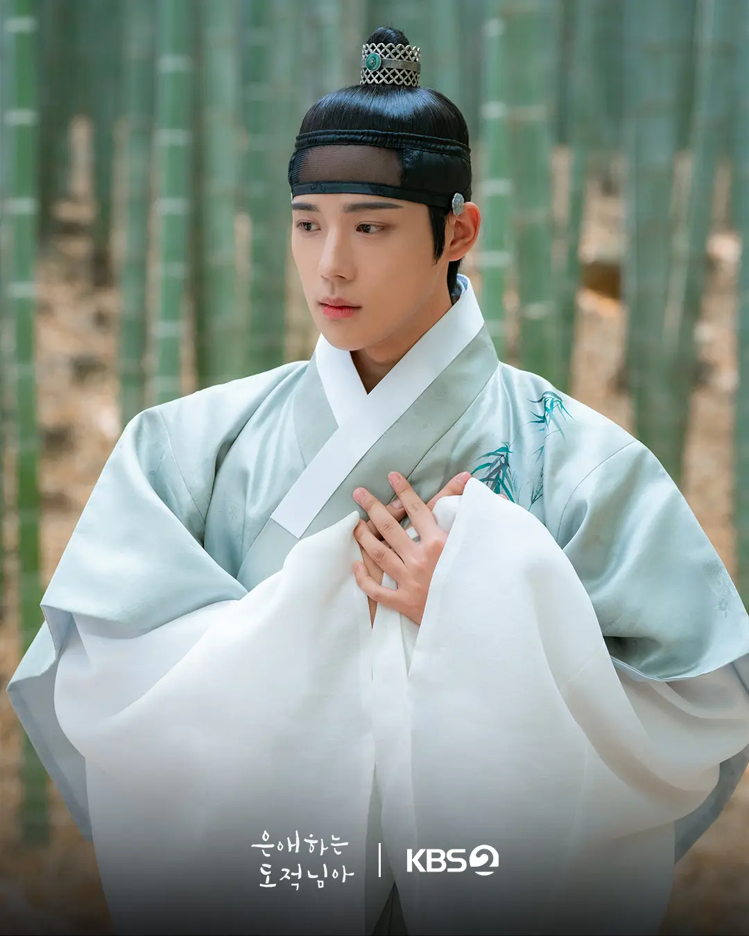 灵魂互换爱上“寡妇”?《恩爱的盗贼大人》开播 3 天登顶 Netflix,文相敏南志铉 CP 感爆棚! 灵魂互换爱上“寡妇”?《恩爱的盗贼大人》开播 3 天登顶 Netflix,文相敏南志铉 CP 感爆棚!