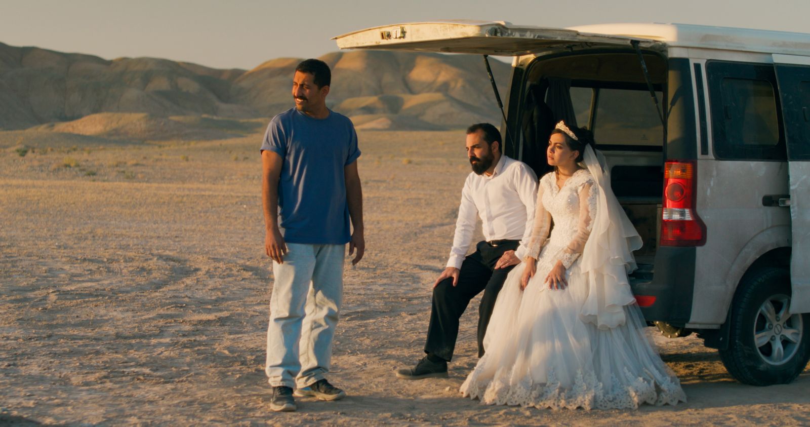 《猩红风暴》萌宠恐怖来袭，保罗·麦斯卡《声之年》领衔一月末口碑新片指南